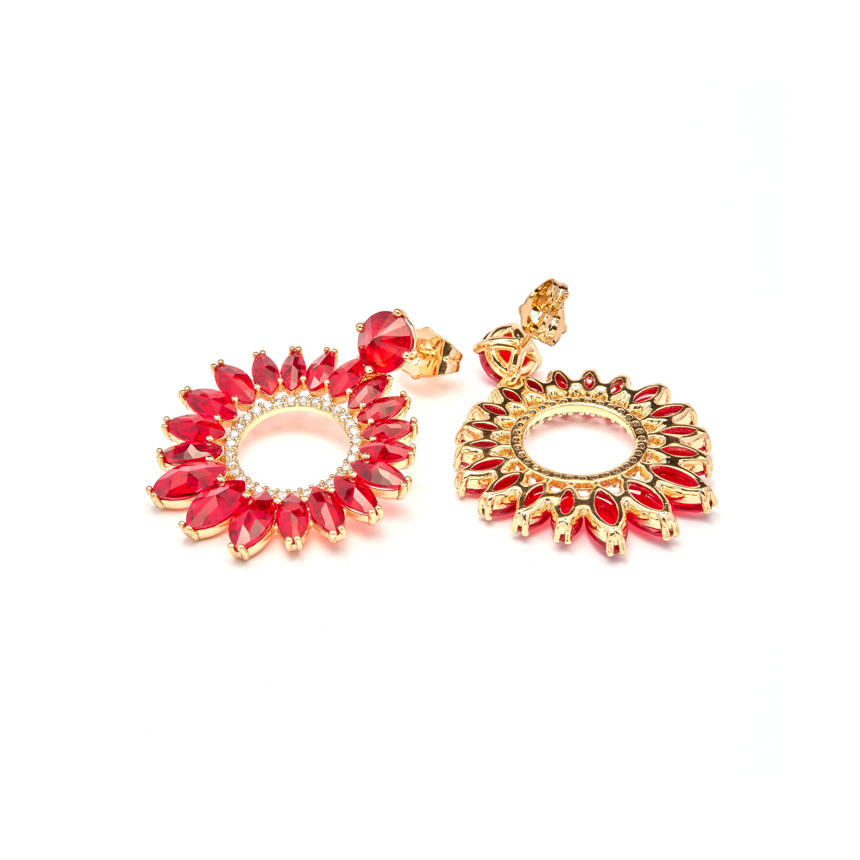 Pendientes de Cristal Rojo acabado en oro amarillo de 18k - Lelyl - Image 4