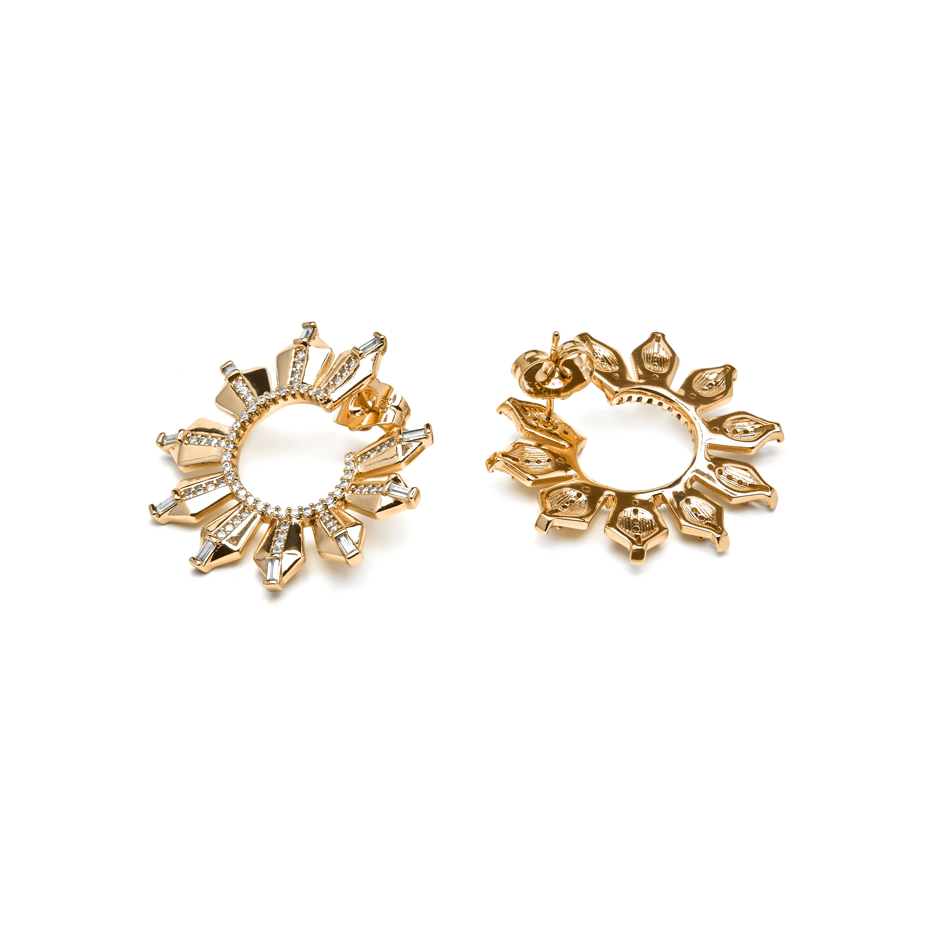 Pendientes acabado oro amarillo de 18k y Circonita Brillante - Ombab - Image 4