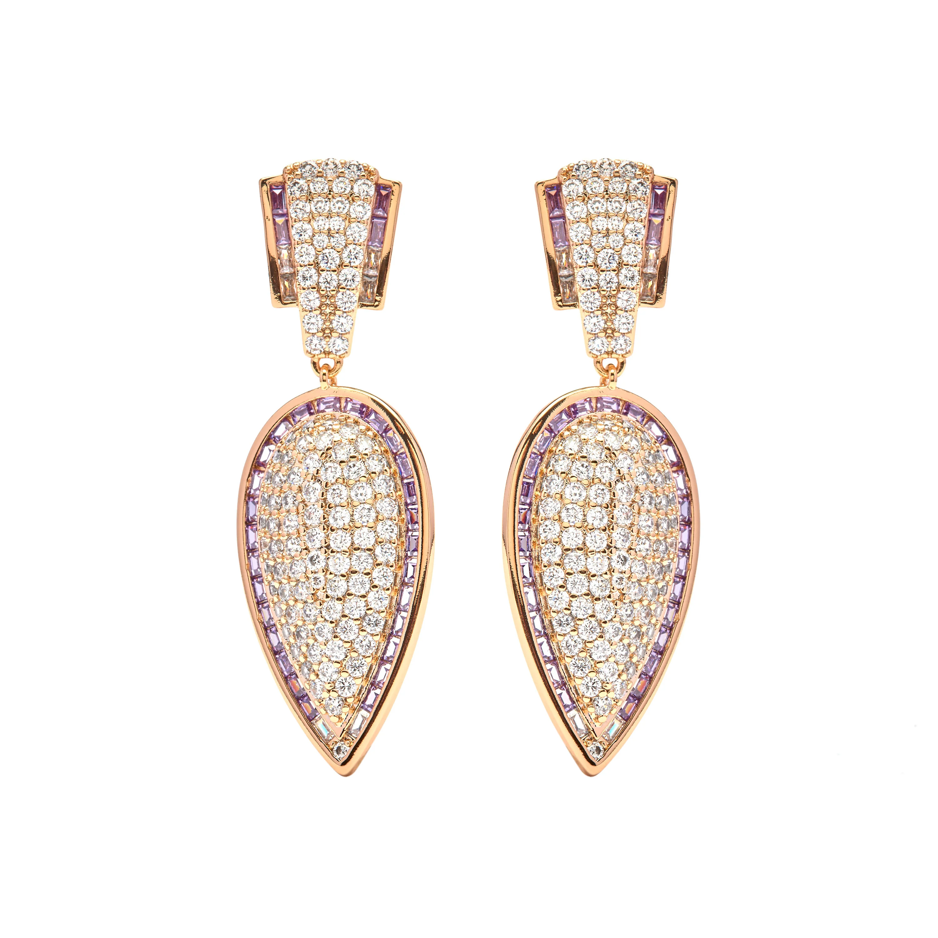 Pendientes de Circonita Amatista acabado en oro amarillo de 18k - Halek