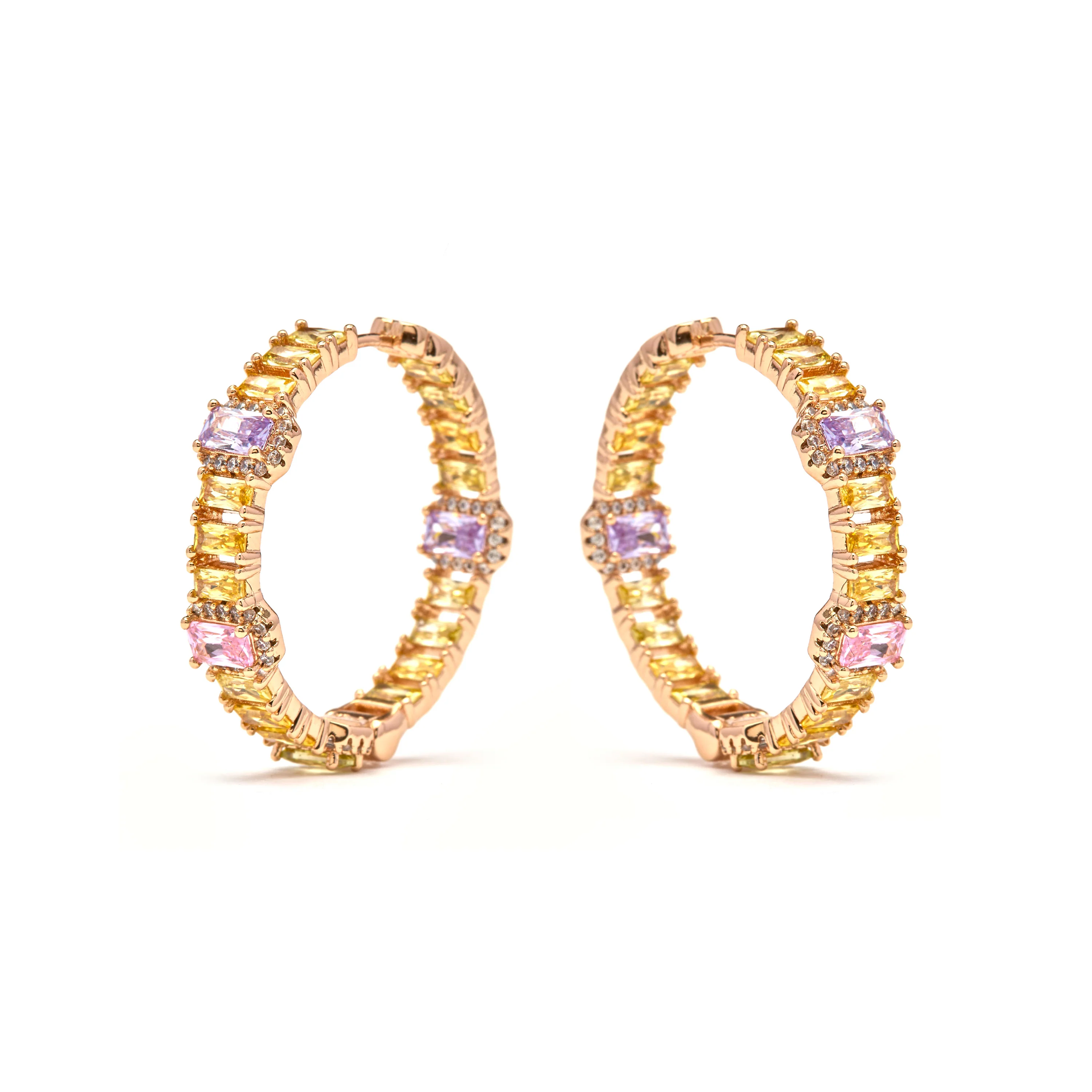Pendientes de Circonita Multicolor acabado en oro amarillo de 18k - Phisma - Image 3