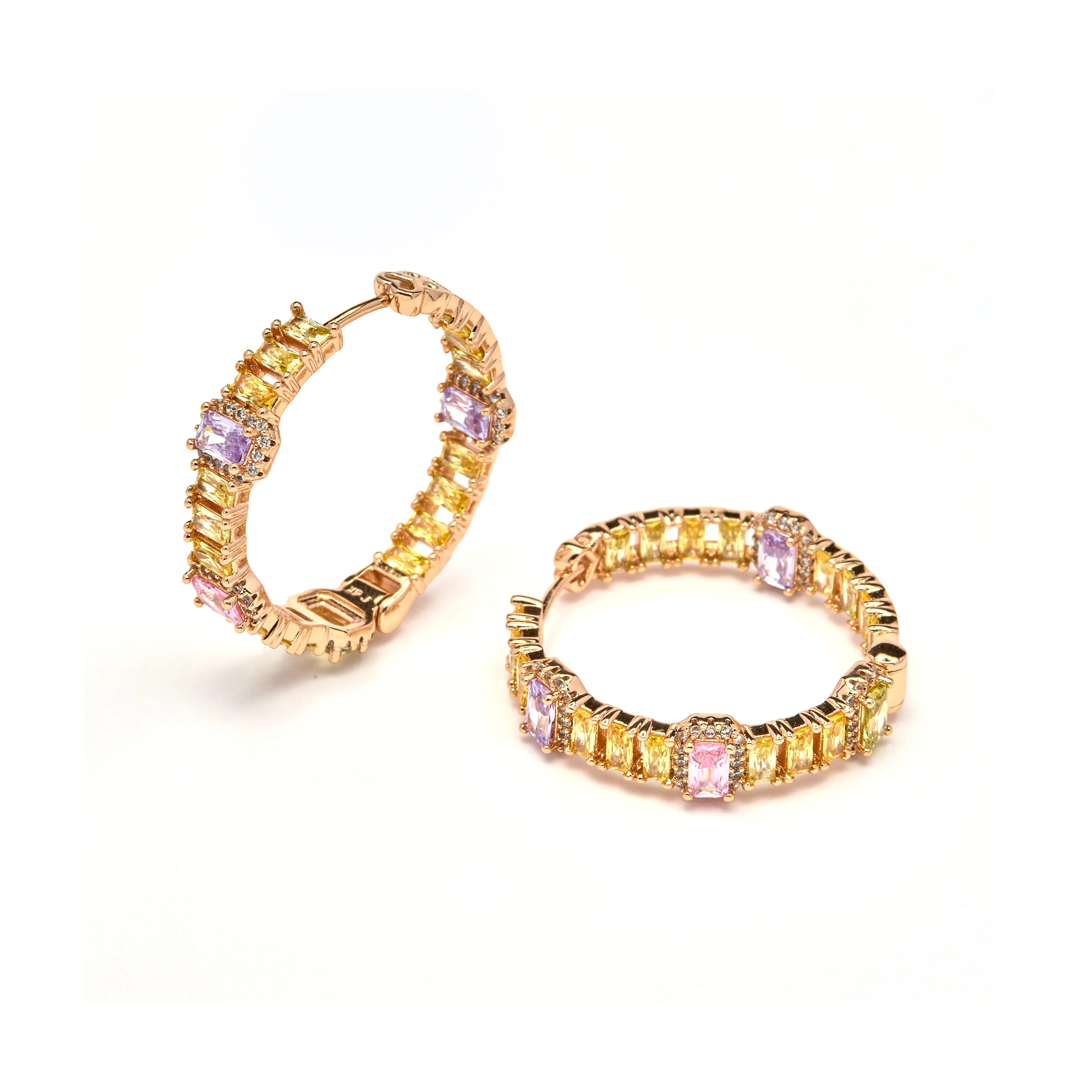 Pendientes de Circonita Multicolor acabado en oro amarillo de 18k - Phisma - Image 4