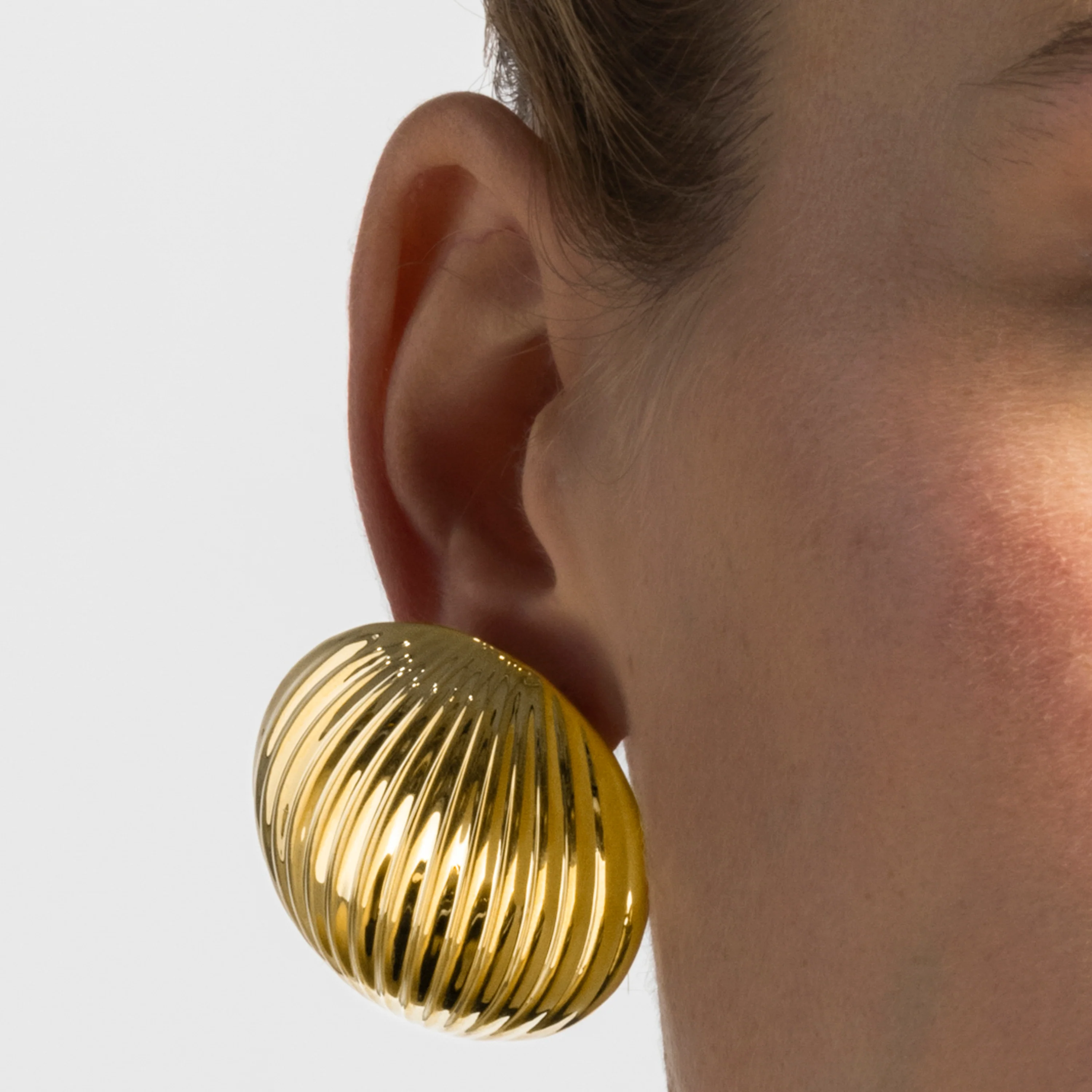 Pendientes acabado oro 18k - Tamus - Image 3