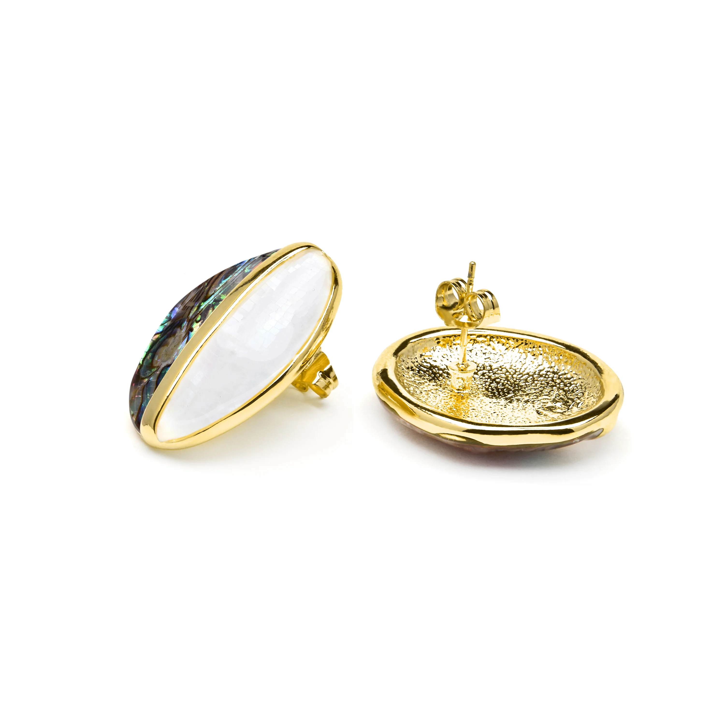 Pendientes Thisca de Madreperla Blanca acabado oro amarillo de 18k - Image 5