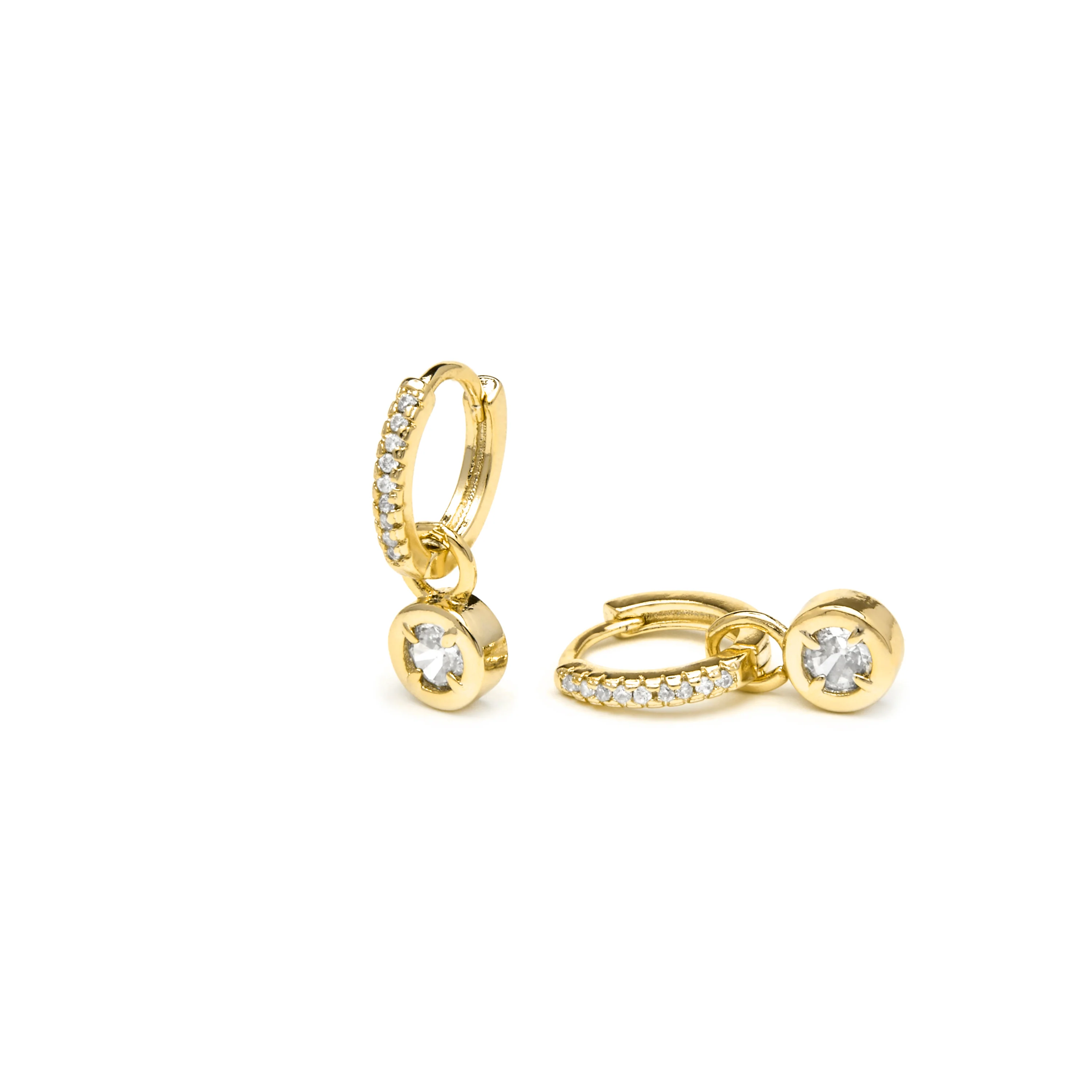 Pendientes acabado oro amarillo de 18k y Circonita Brillante - Yacoss - Image 4