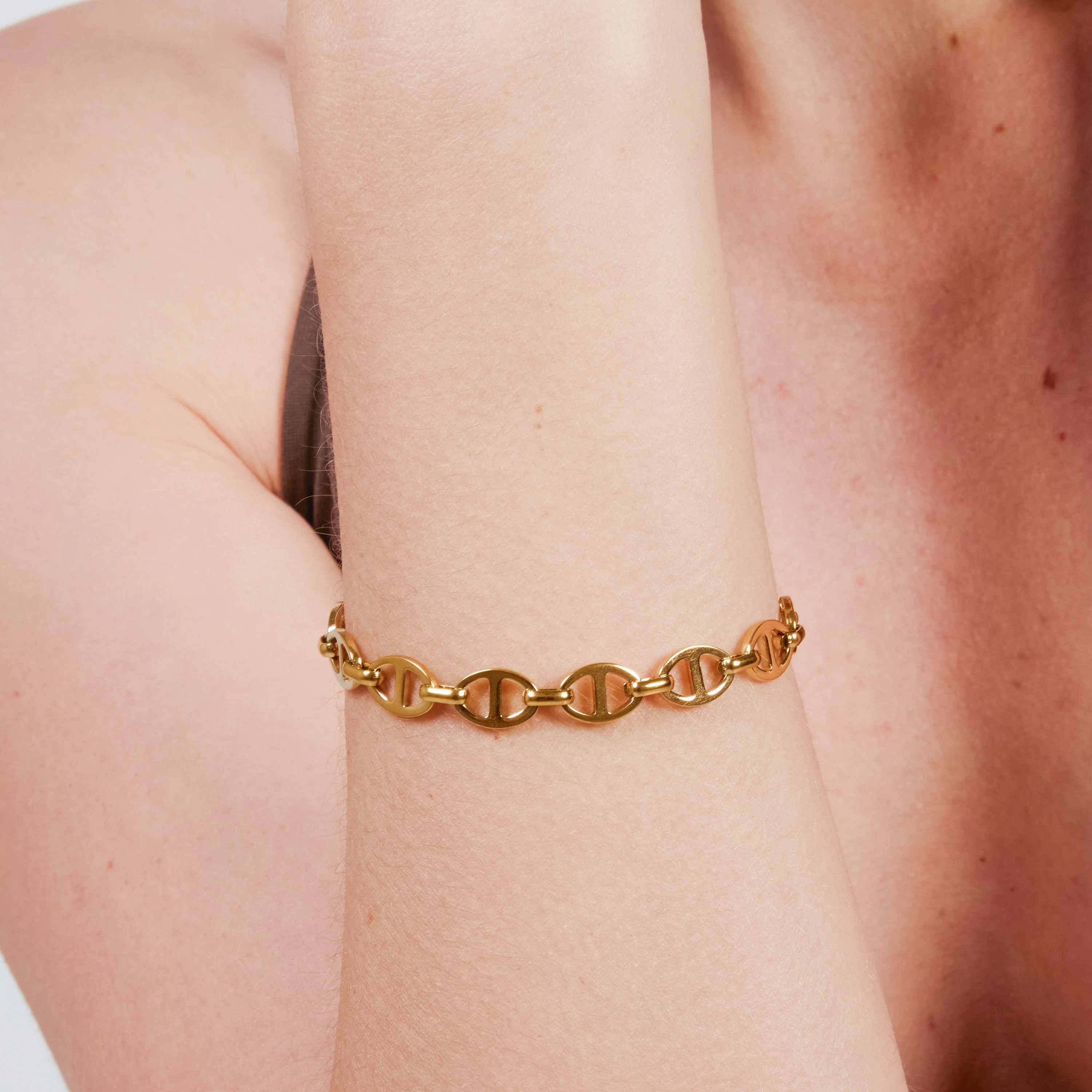 Pulsera acabado en oro amarillo de 18k - Kisa - Image 7