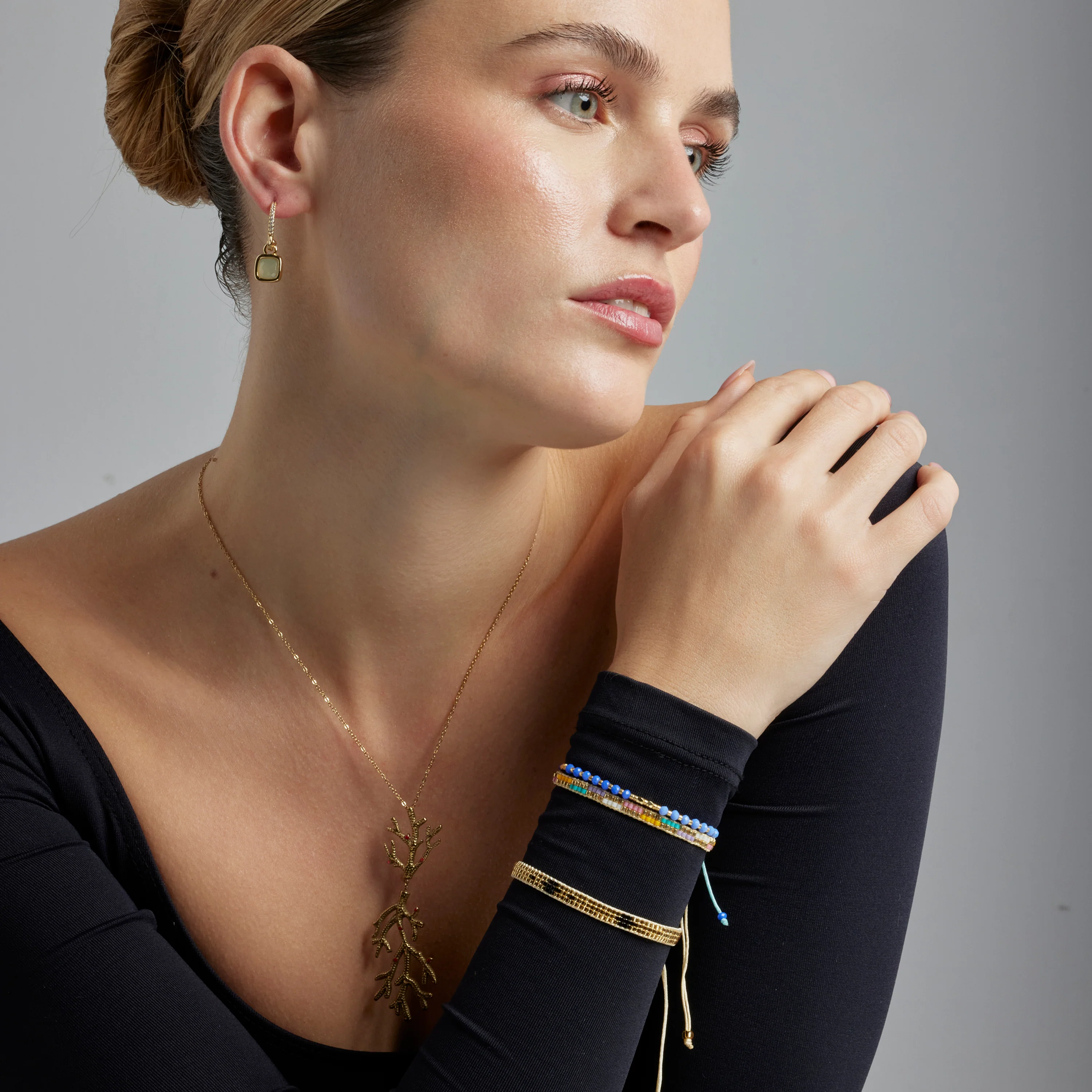 Pulsera con Cristal Multicolor acabado oro 18k - Anlako - Image 2