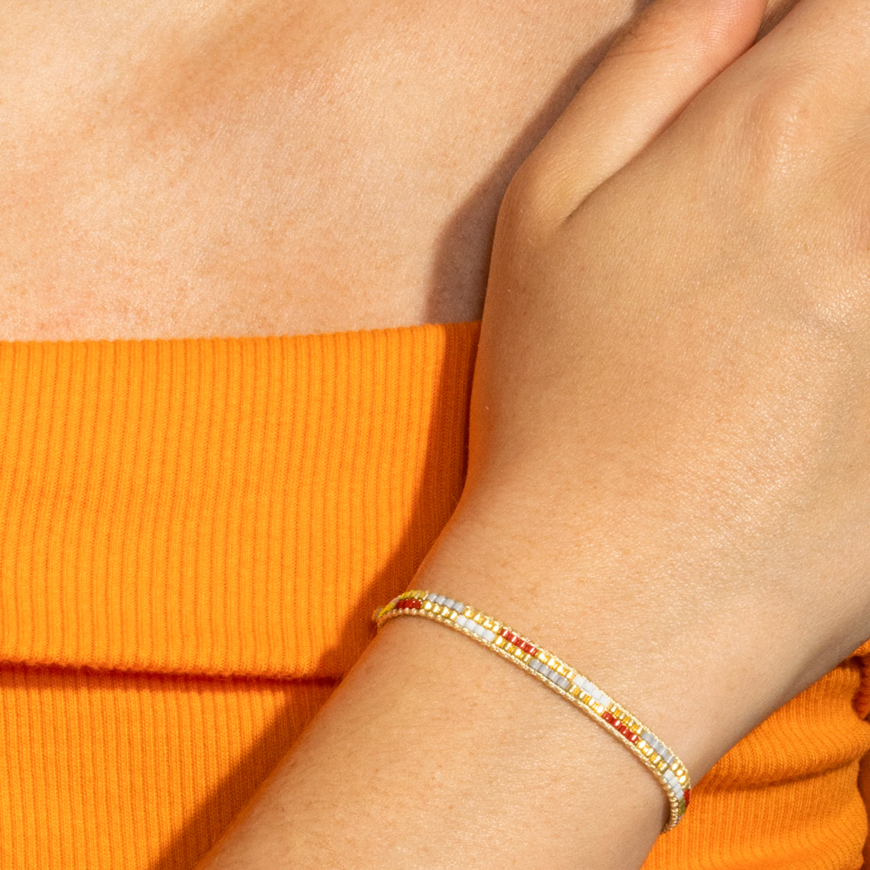 Pulsera con Cristal Multicolor acabado oro 18k - Anlako - Image 3
