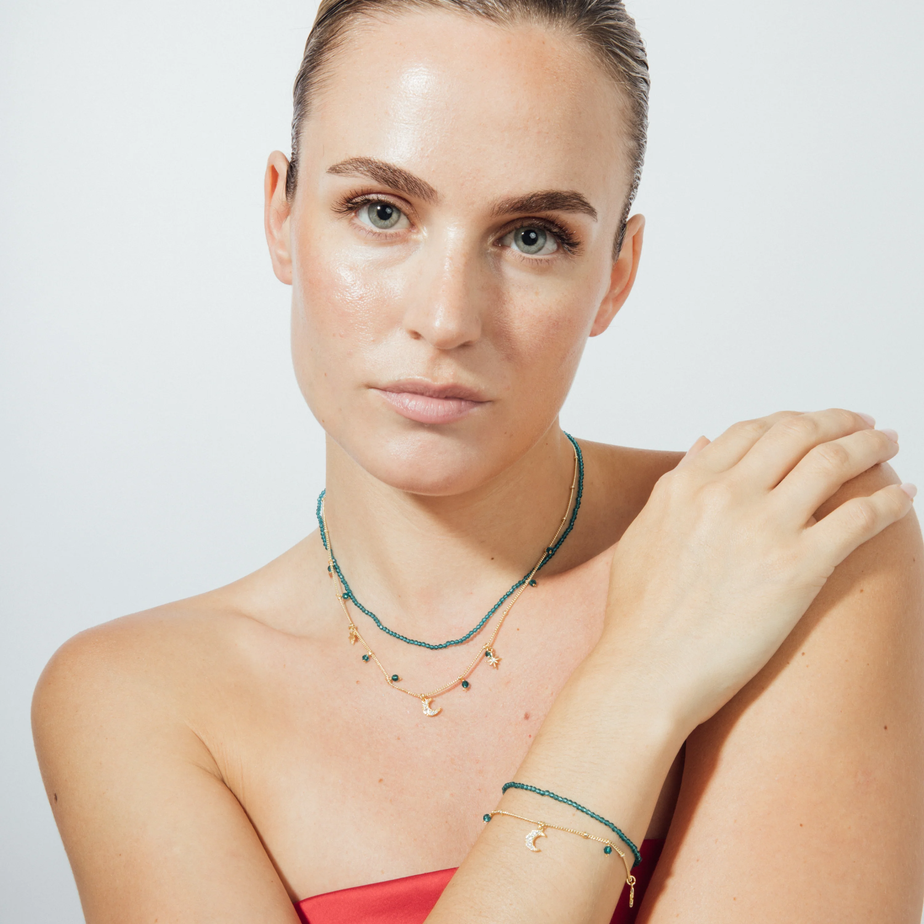Pulsera de Cristal Verde acabado en oro amarillo 18k - Ayora - Image 2