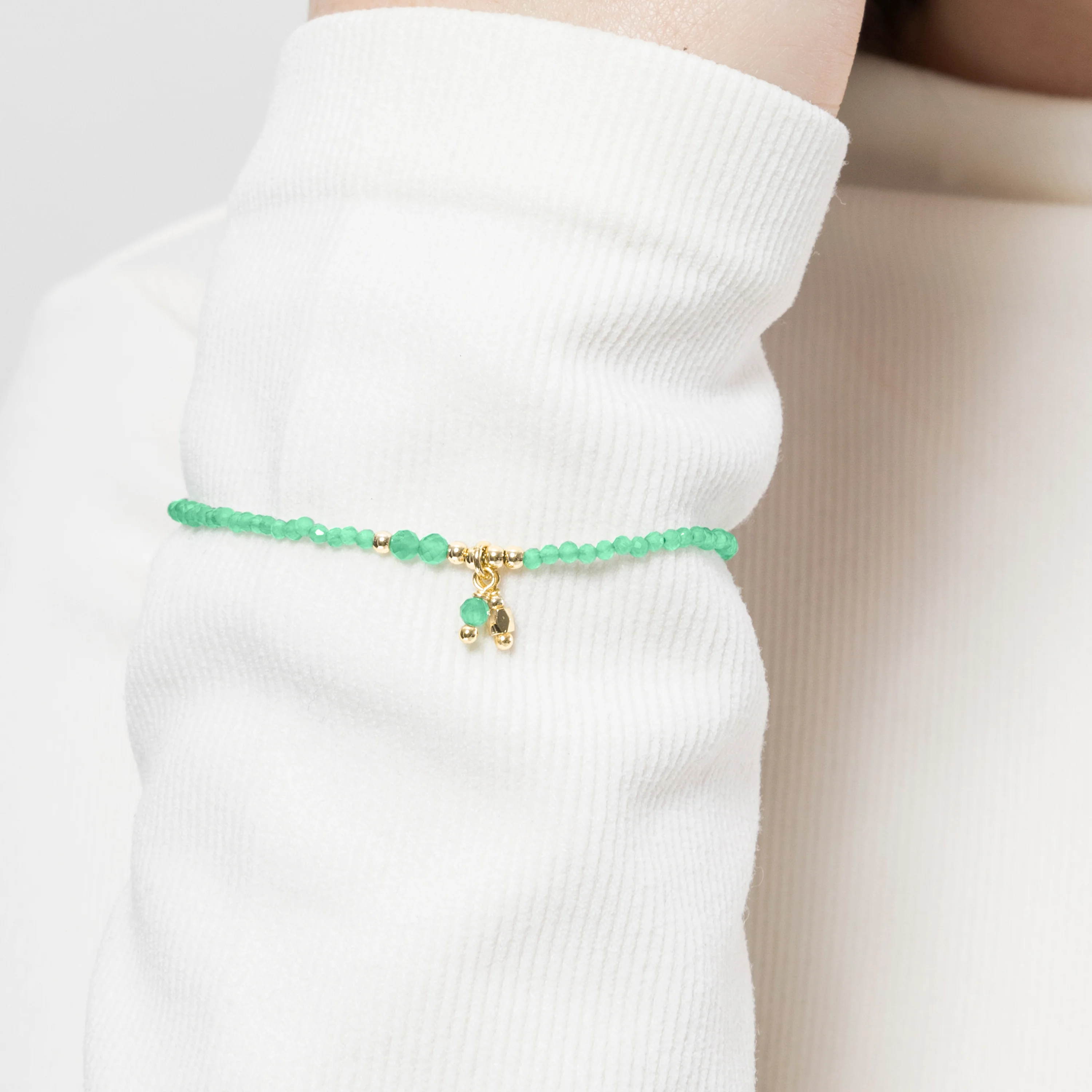 Pulsera de Plata de Ley 925 y Cristal Verde acabada en oro amarillo de 18k - Bialak - Image 3