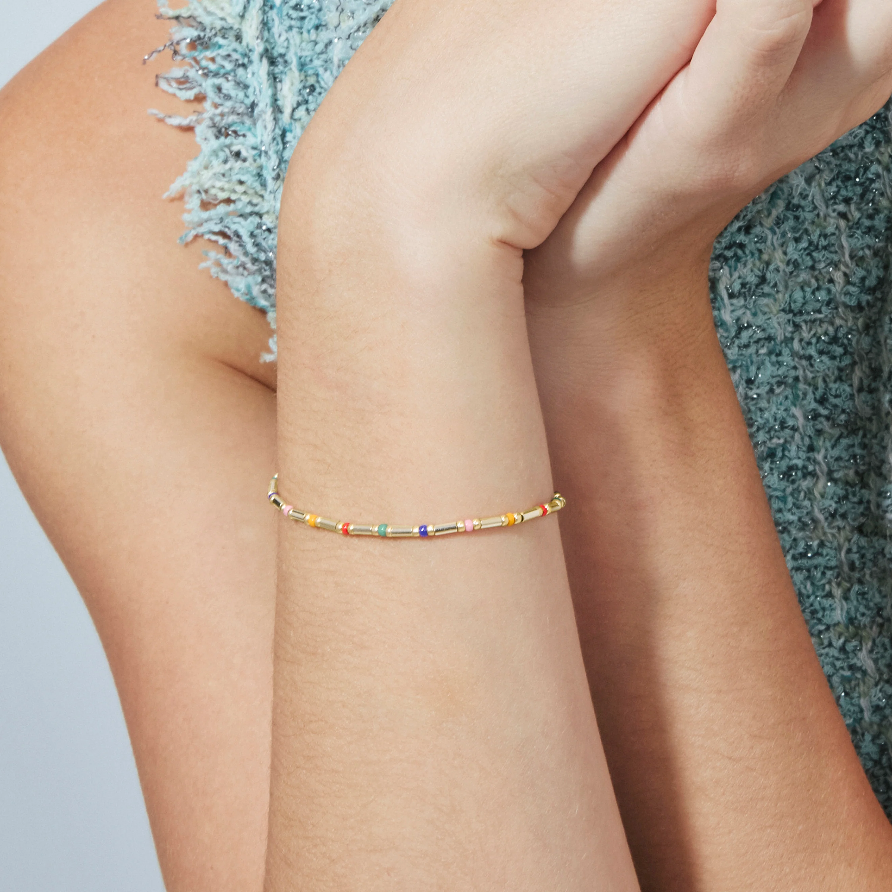 Pulsera de Plata de Ley 925 y Cristal Multicolor acabado en oro amarillo de 18k - Sharawi - Image 6