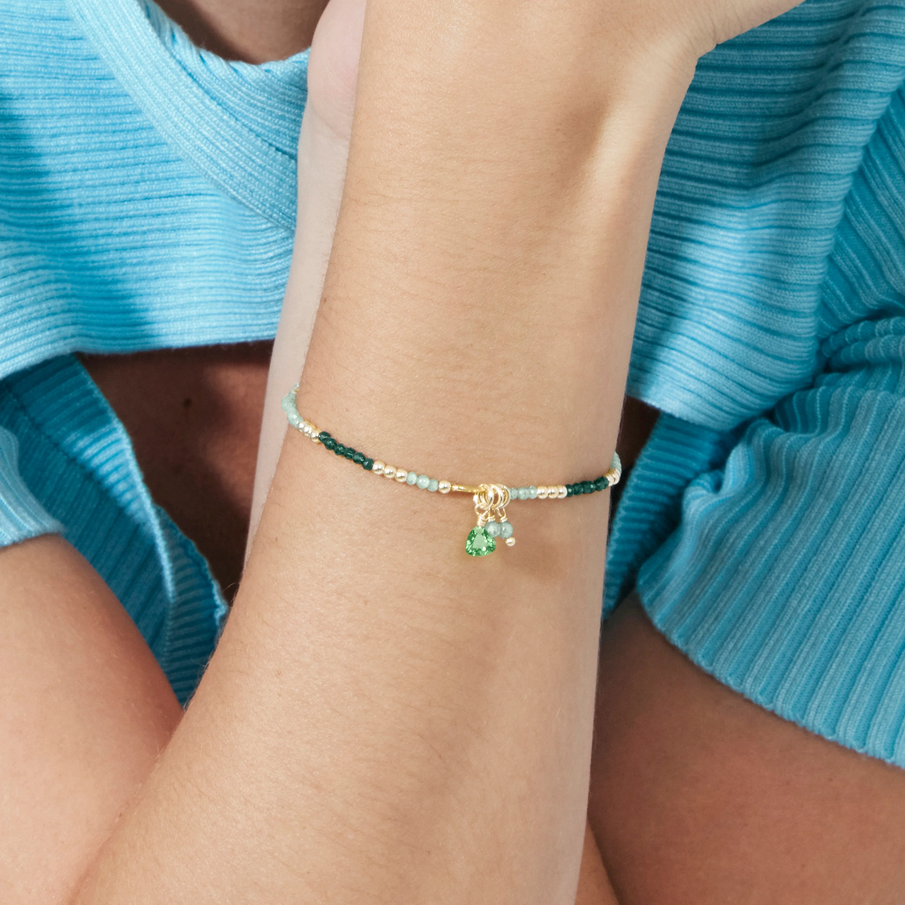 Pulsera de Plata de Ley 925 y Cristal Verde acabado en oro amarillo de 18k - Ilkan - Image 5