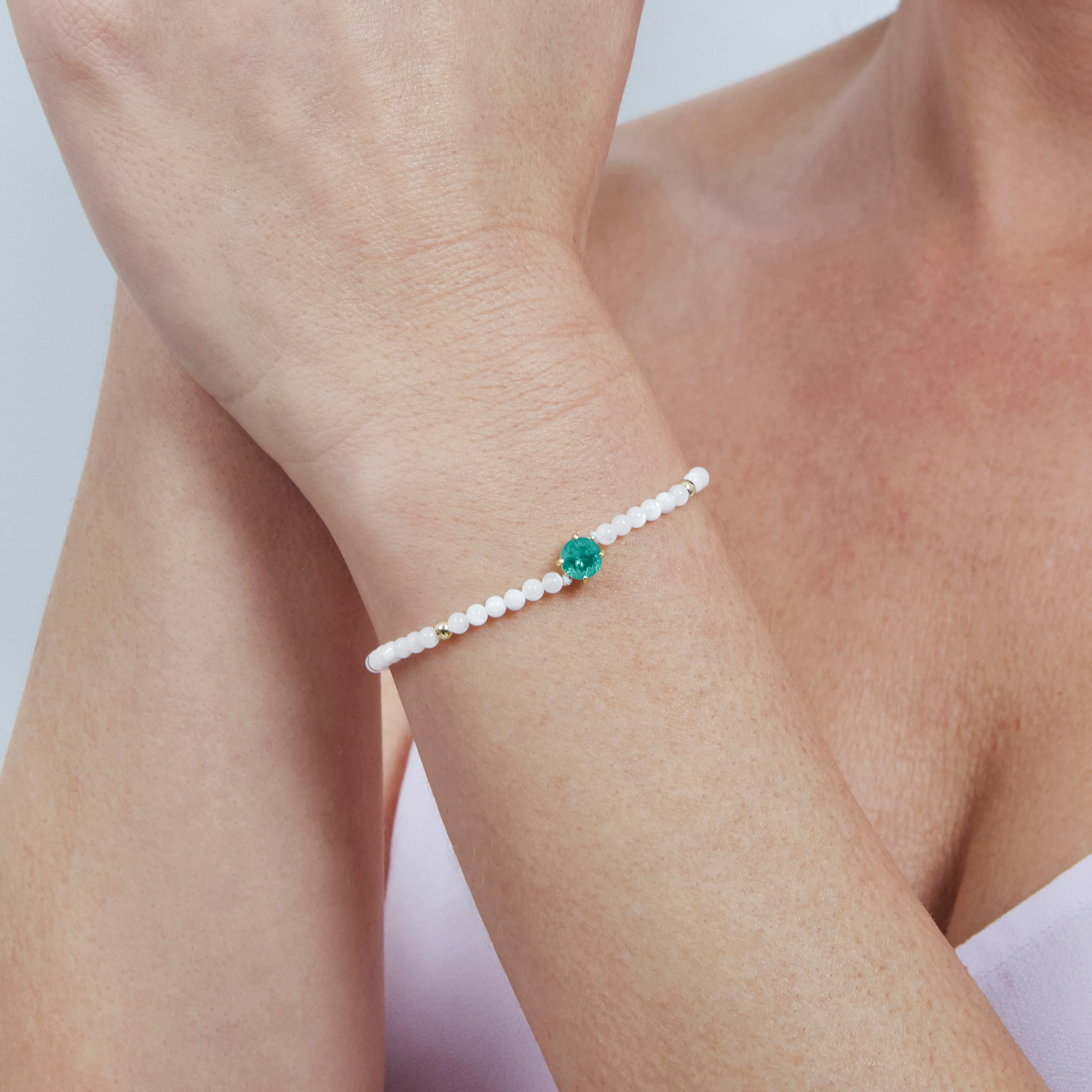 Pulsera de Cuarzo Hidrotermal Verde Paraiba acabado en oro amarillo de 18k - Neori - Image 6