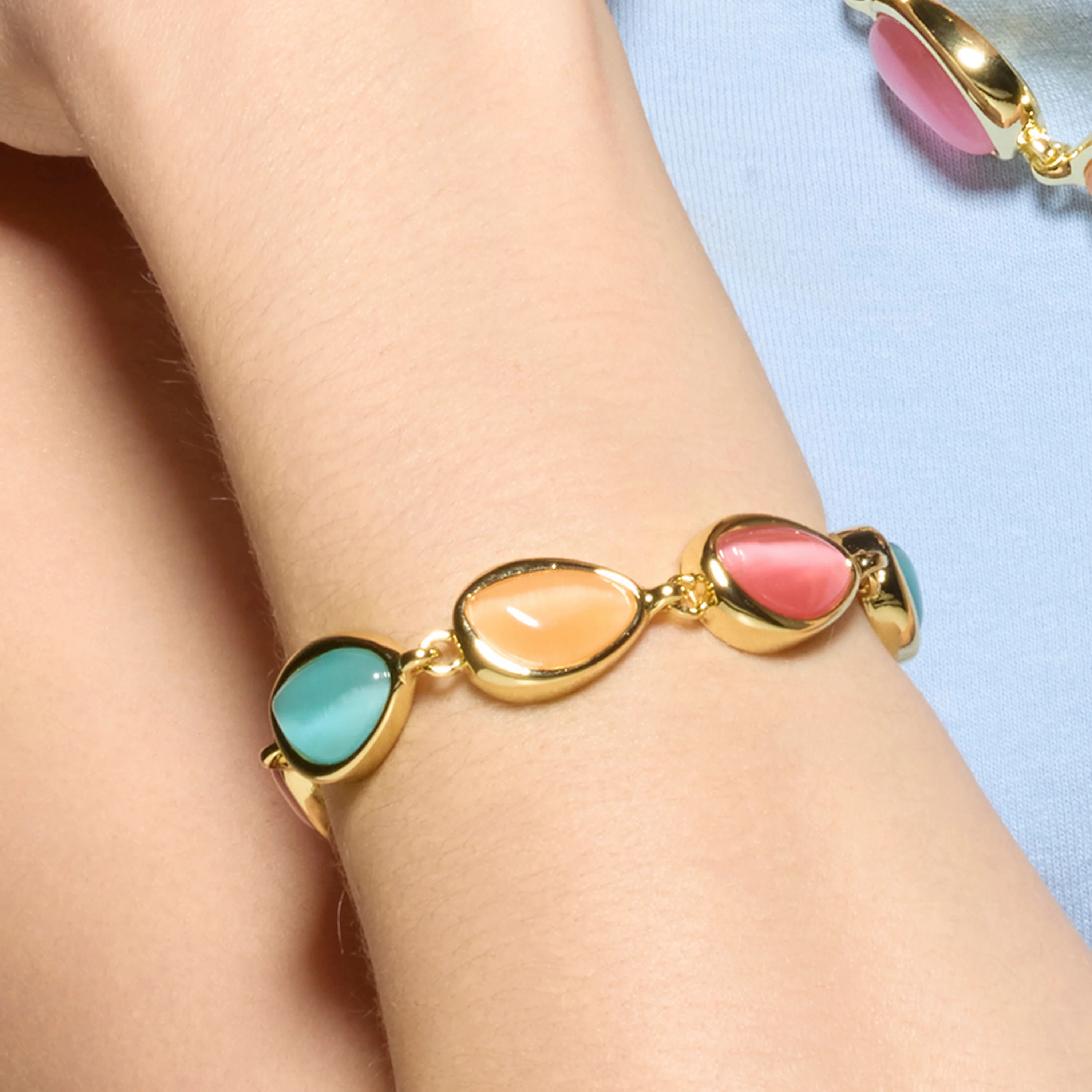 Pulsera acabado oro amarillo de 18k y Ojo de Gato Multicolor - Dulfo - Image 4