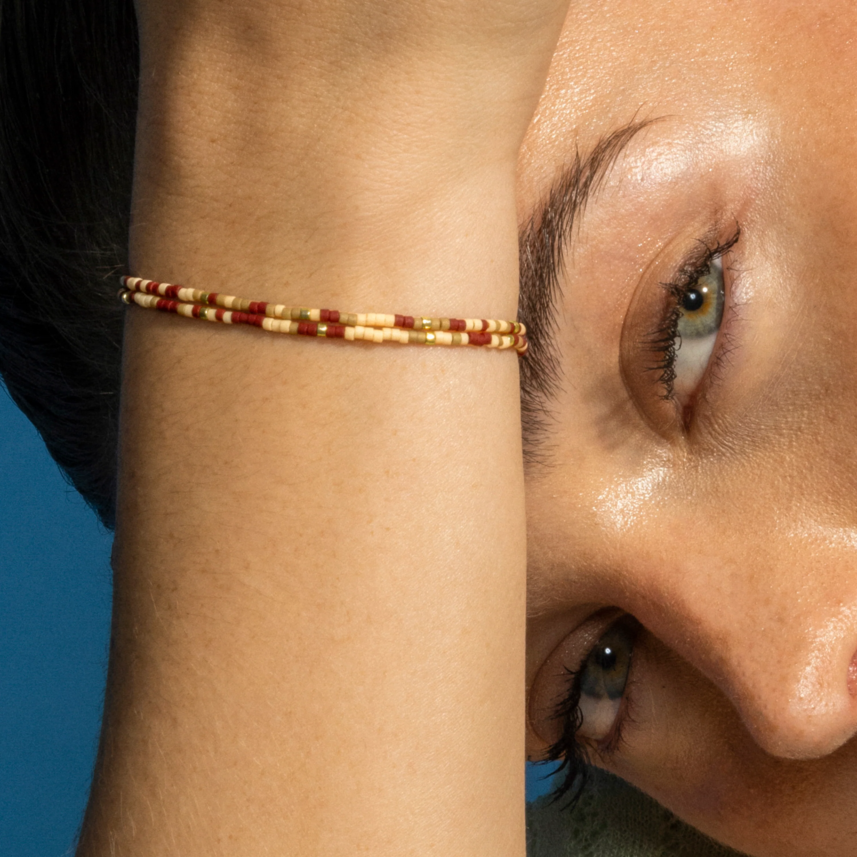Pulsera con Cristal marrón acabado oro 18k - Furie - Image 4