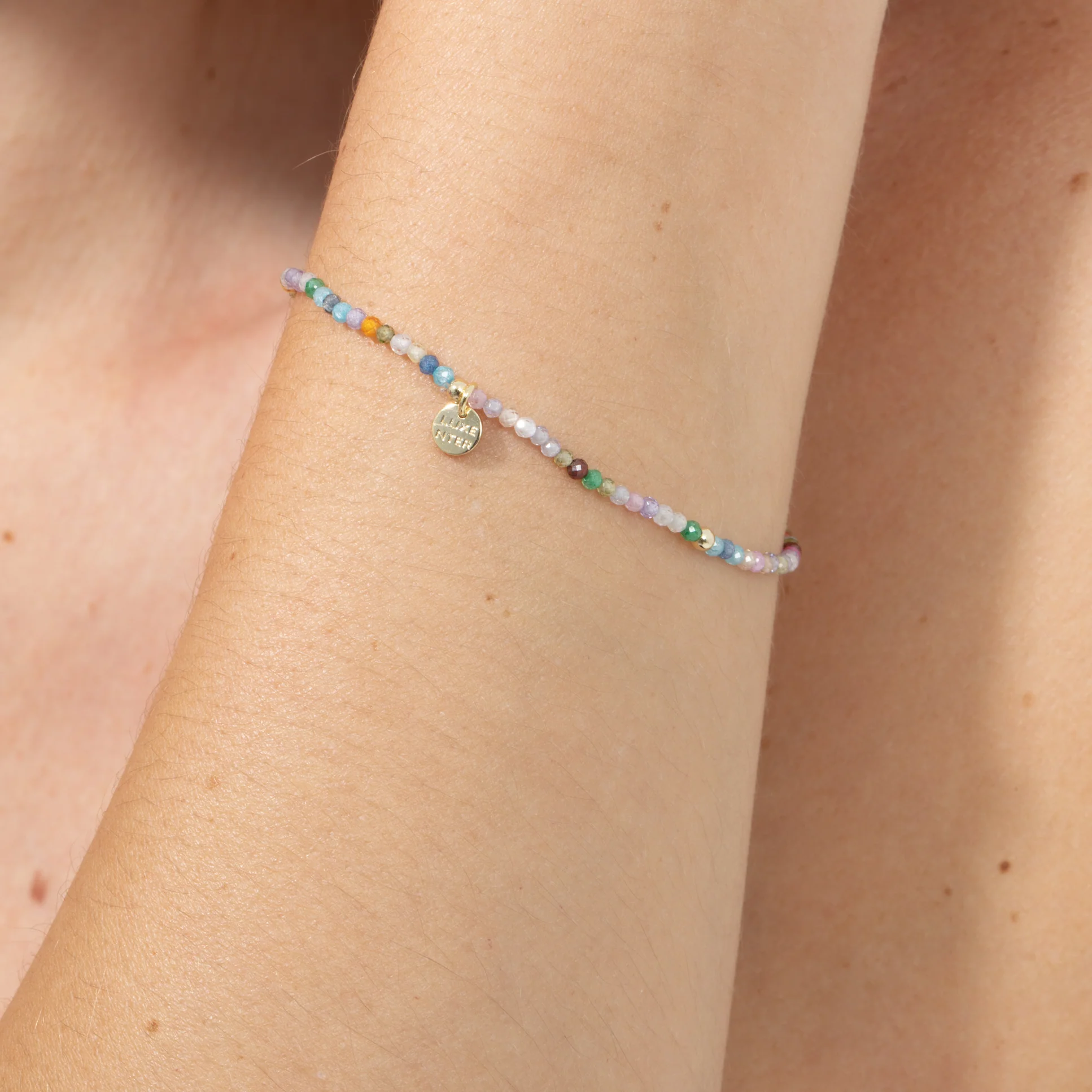Pulsera de Aleación de Metal y Cristal Multicolor acabado en oro amarillo de 18k - Hilry - Image 6
