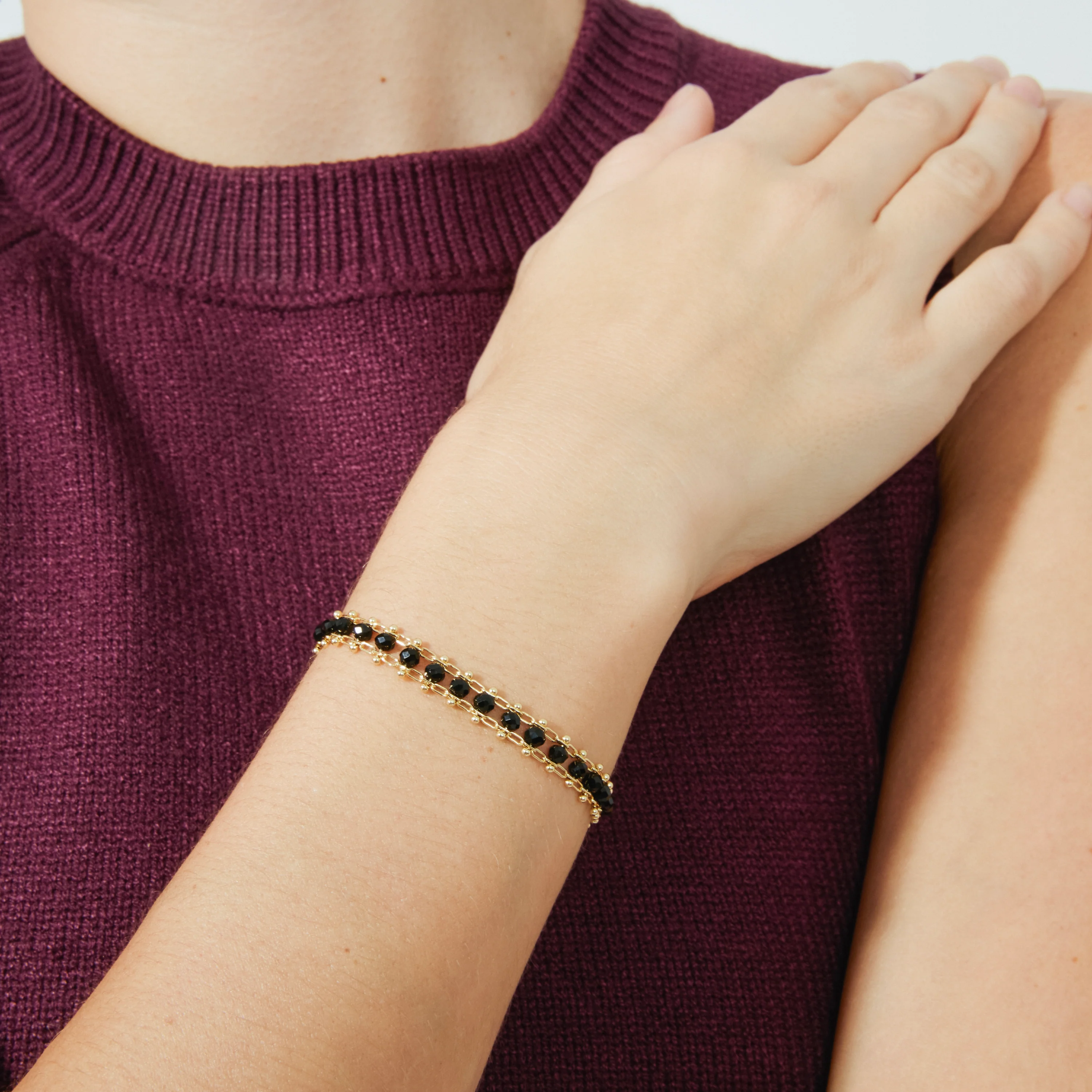 Pulsera de Plata de Ley 925 con Cristal Negro acabada en oro amarillo 18K - Lailai - Image 6