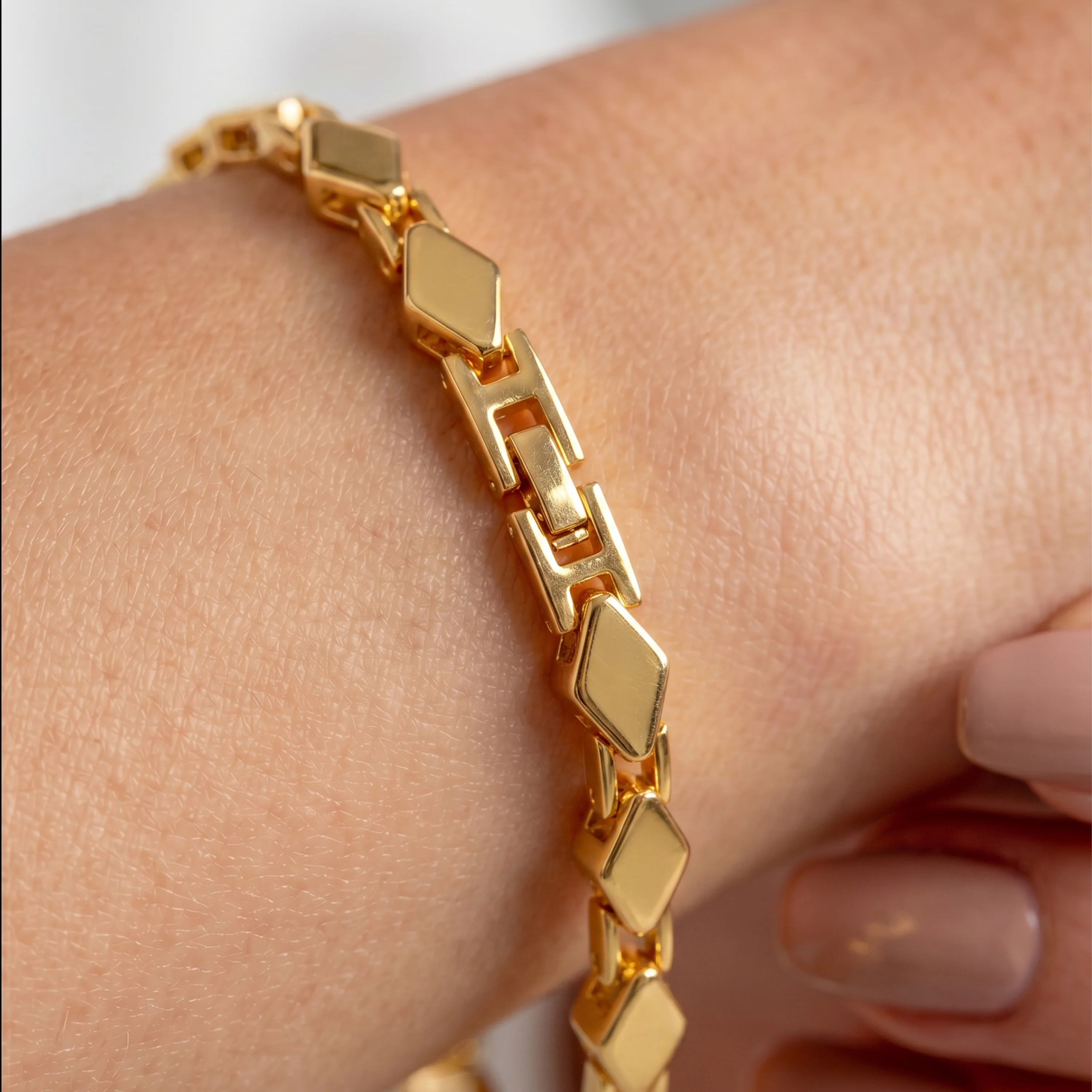 Pulsera Mone acabado oro amarillo 18k - Mone - Image 7