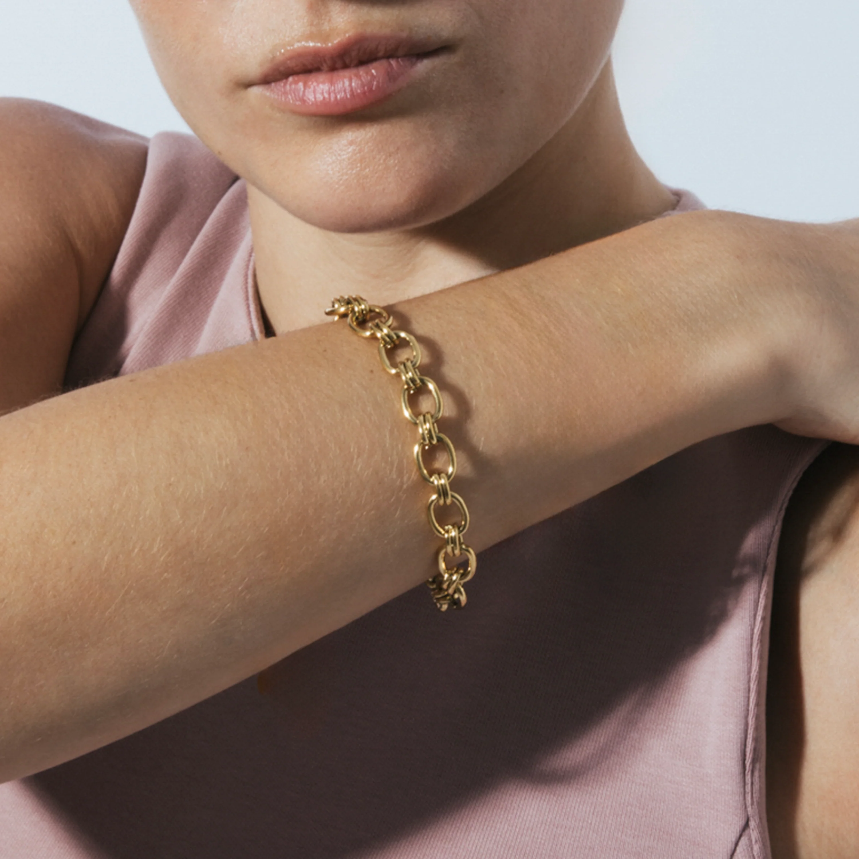 Pulsera acabado en oro amarillo 18k - Neehi - Image 4