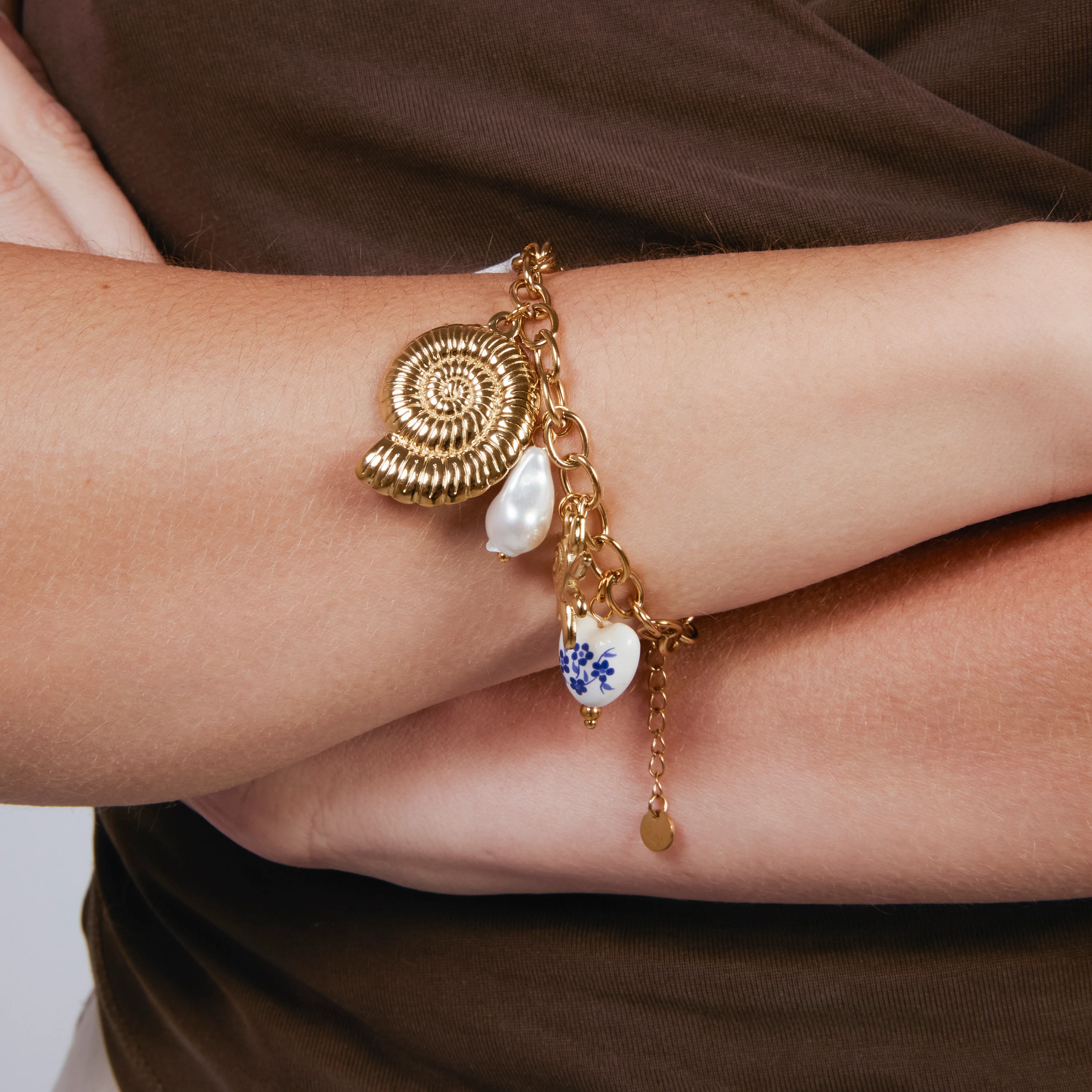 Pulsera de Perla Blanca acabado en oro amarillo de 18k - Ribeleg - Image 6