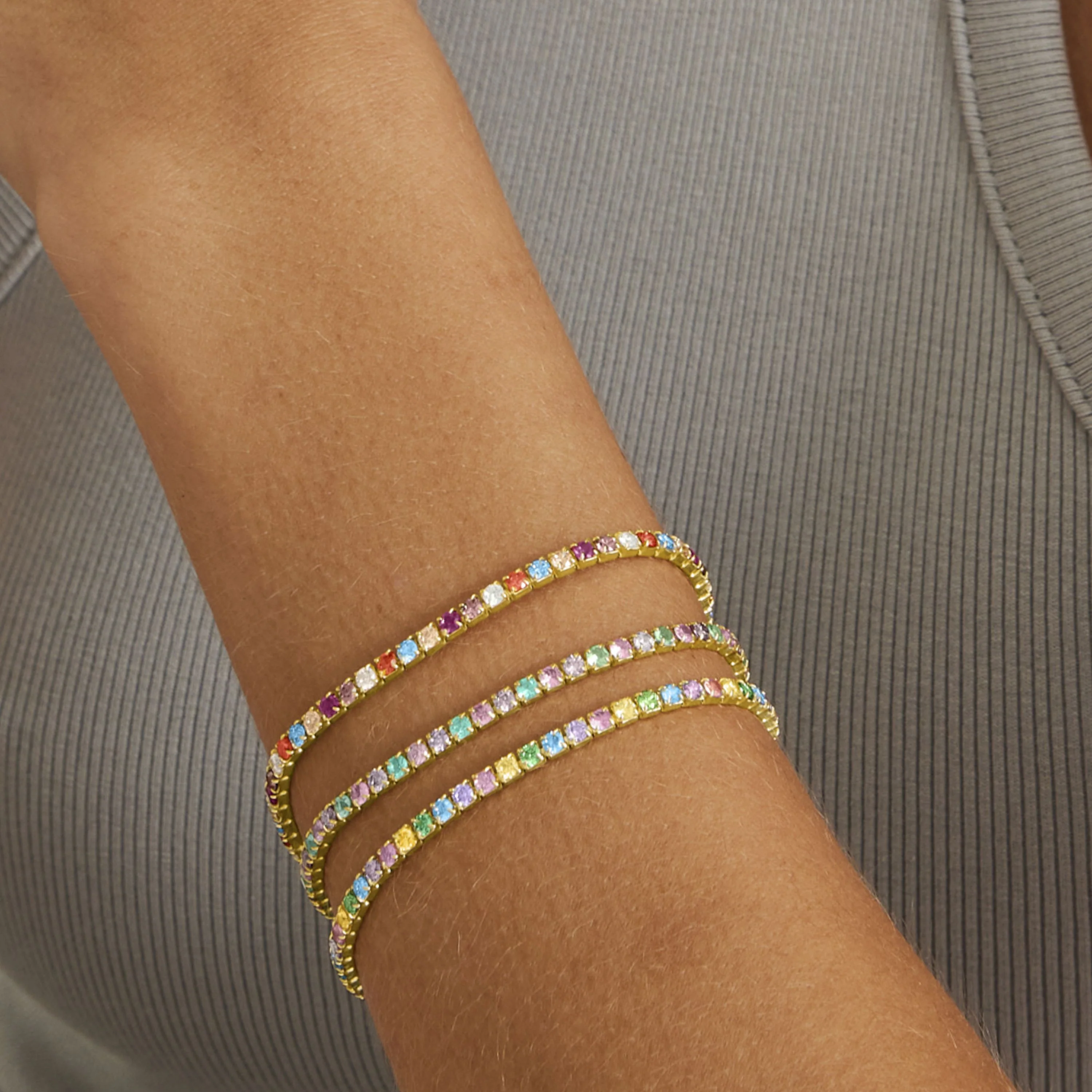Pulsera de Plata de Ley 925 con Circonita Multicolor acabada en oro amarillo 18K - Tahu - Image 3