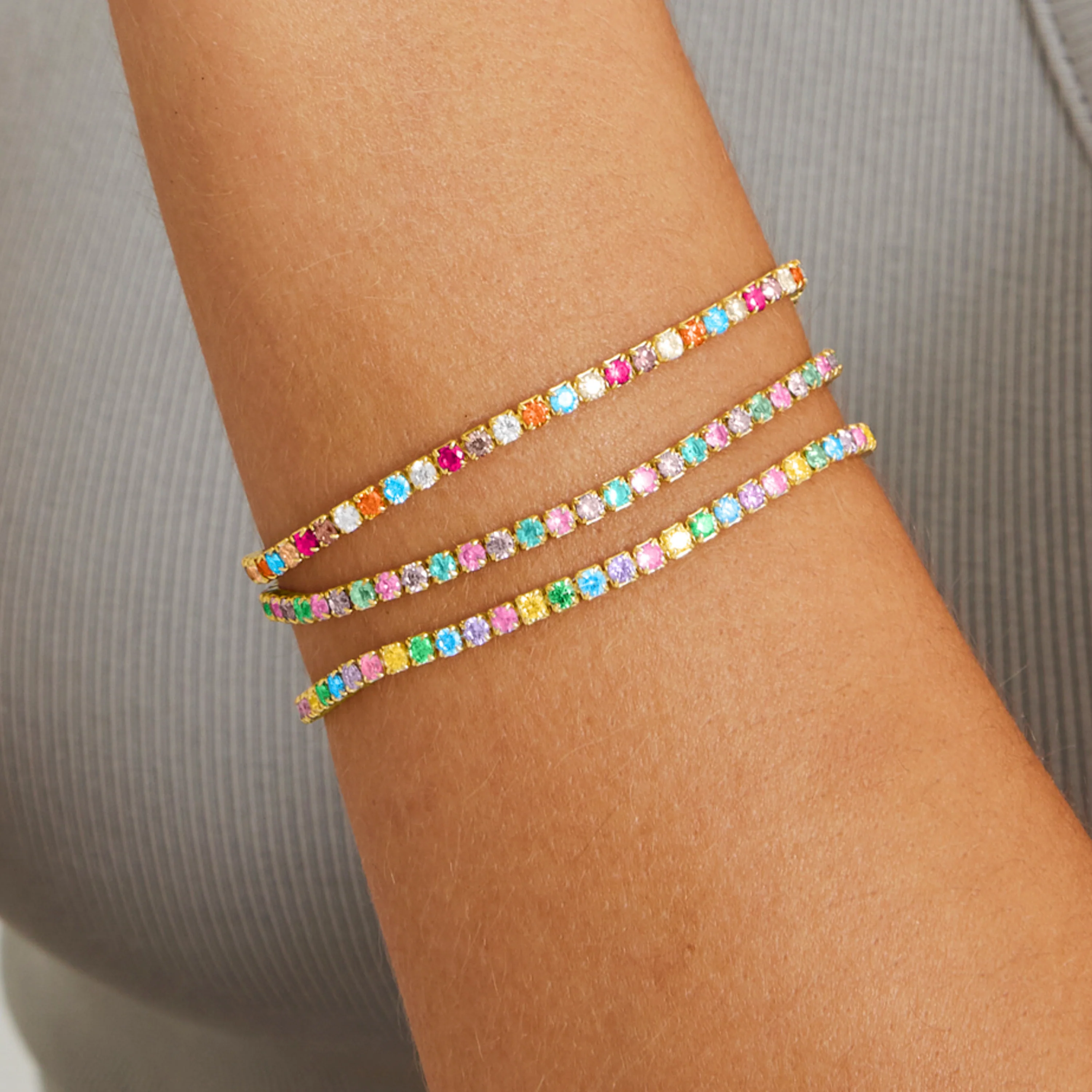Pulsera de Plata de Ley 925 con Circonita Multicolor acabada en oro amarillo 18K - Tahu - Image 3