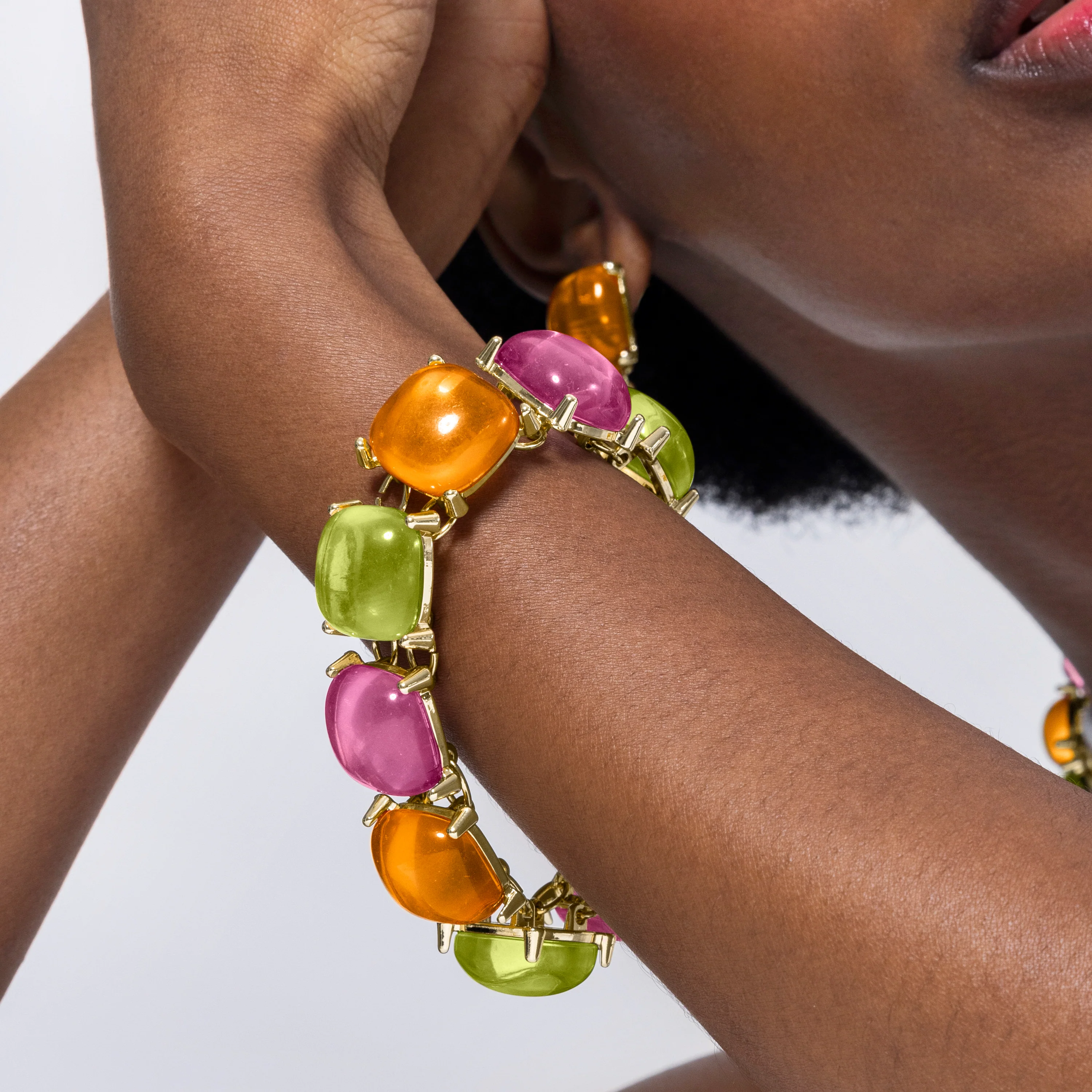 Pulsera de Cristal Multicolor acabada en oro amarillo 18K - Tosab - Image 3
