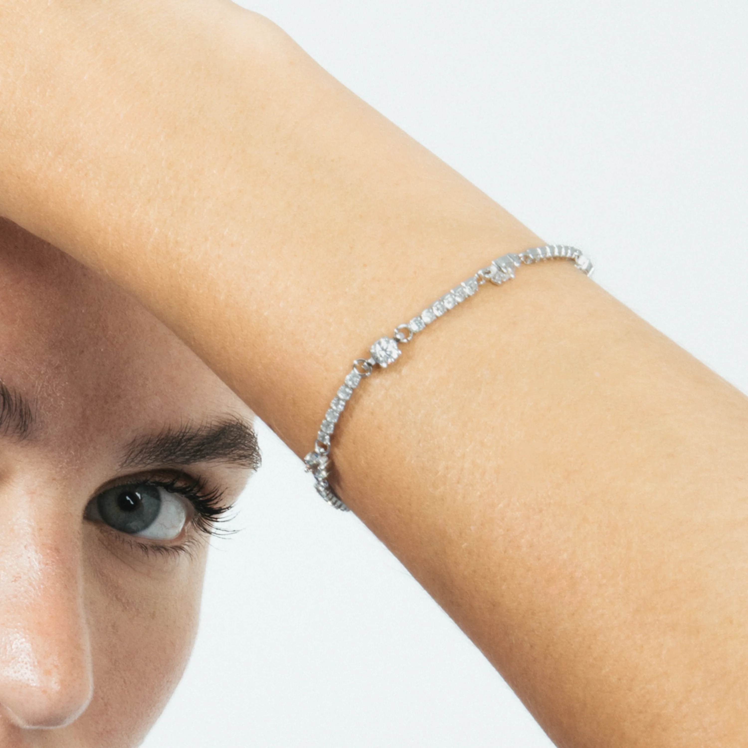 Pulsera de Plata de Ley 925 con Circonita Brillante acabada en rodio - Zarno - Image 4