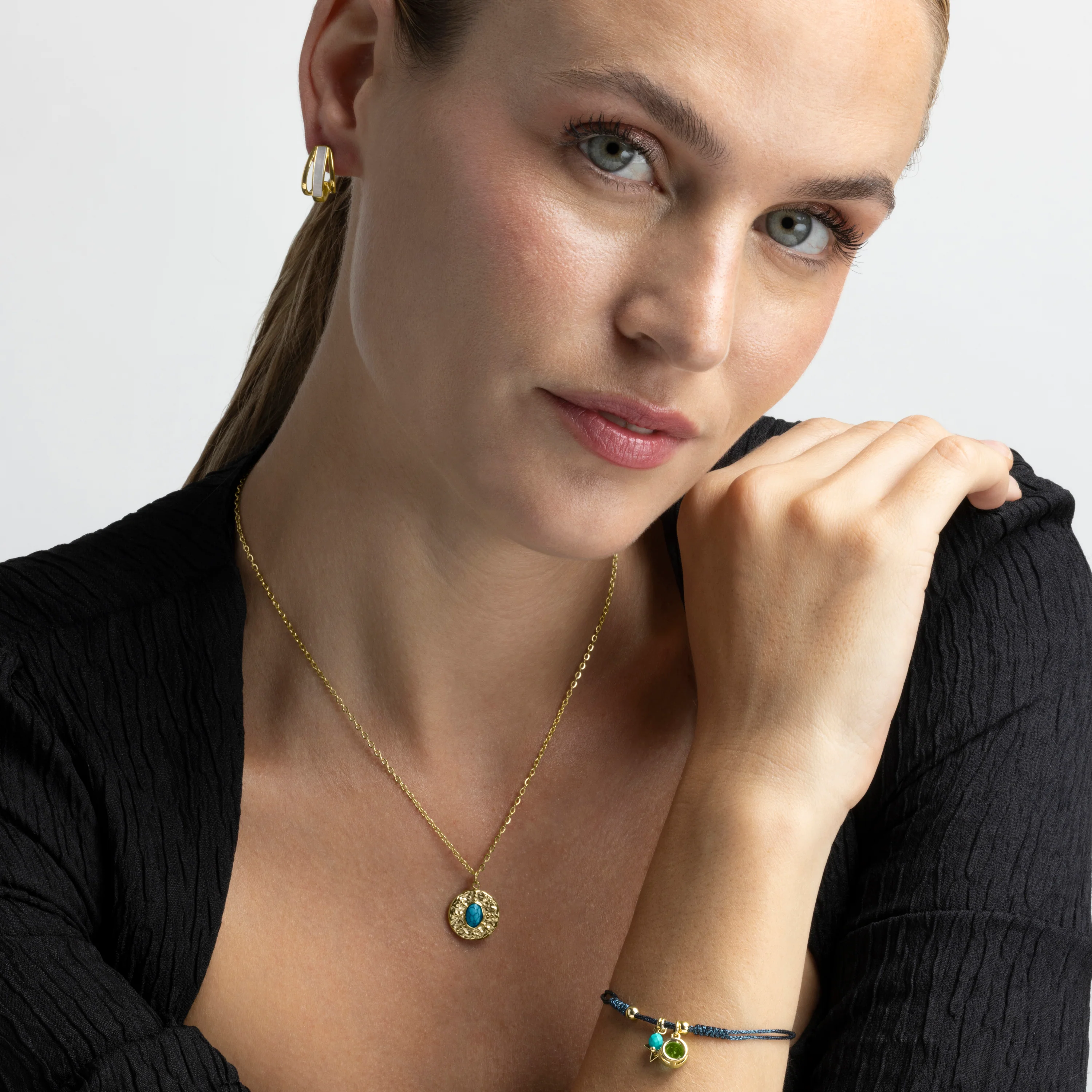 Pulsera de Plata de Ley 925 con Circonita Esmeralda acabada en oro amarillo 18K - Zysuo - Image 2